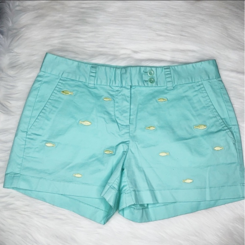 NWOT Vineyard Vines Embroidered shorts